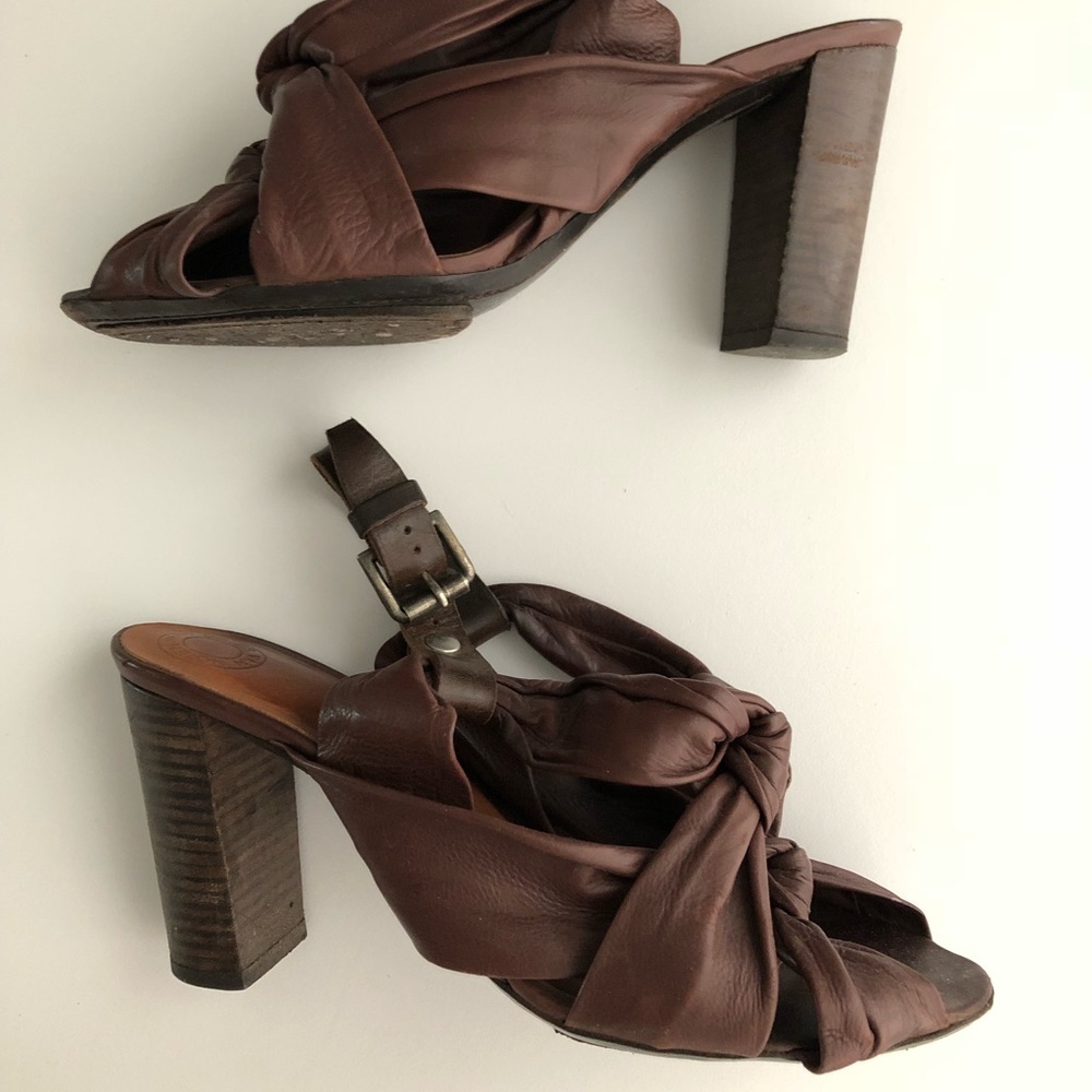 Dries Van Noten leather sandals